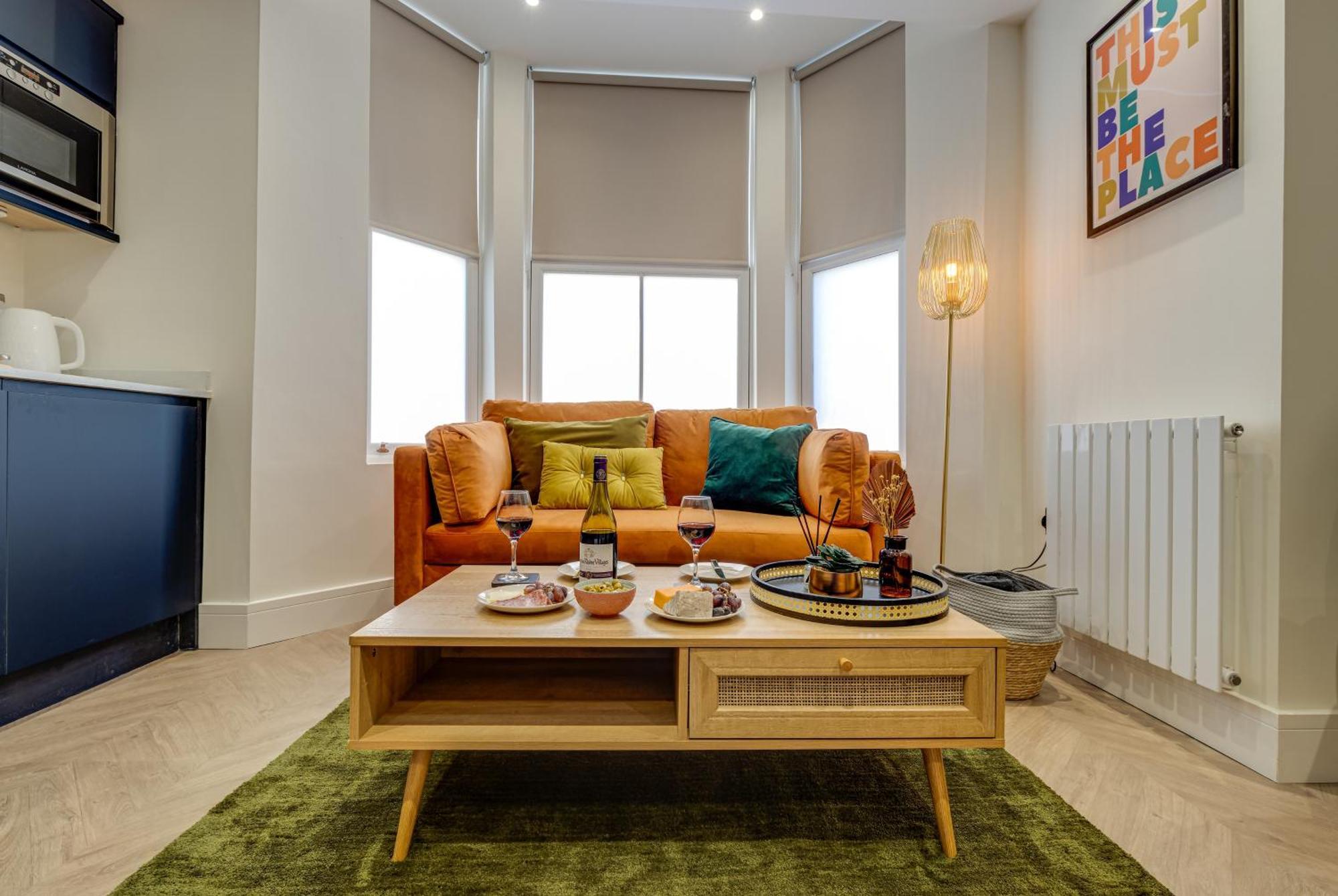 Apt 1 - North Marine Villa Скарбъро Екстериор снимка